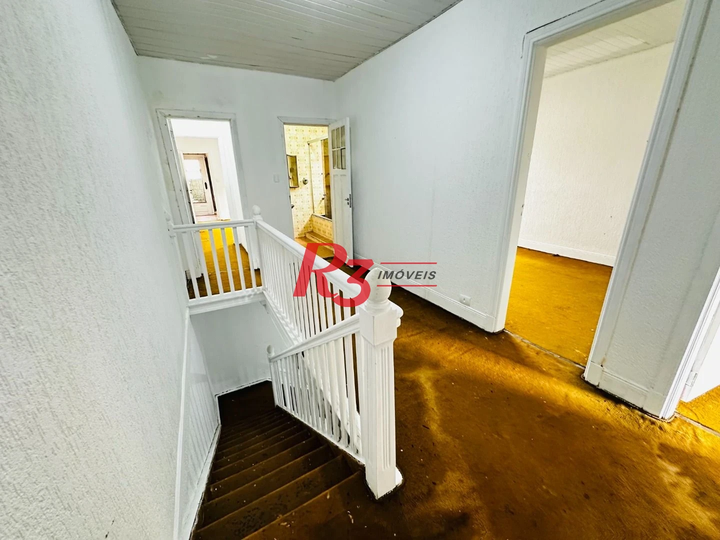 Sobrado com 3 dormitórios à venda, 248 m² por R$ 1.200.000,00 - Vila Belmiro - Santos/SP
