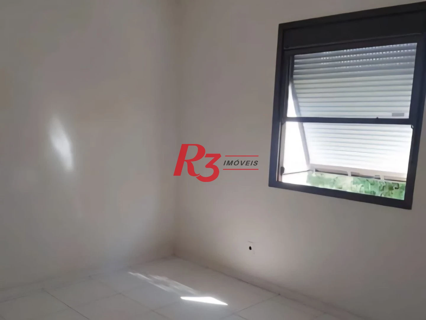 Apartamento com 2 dormitórios à venda, 110 m² por R$ 650.000,00 - Ponta da Praia - Santos/SP