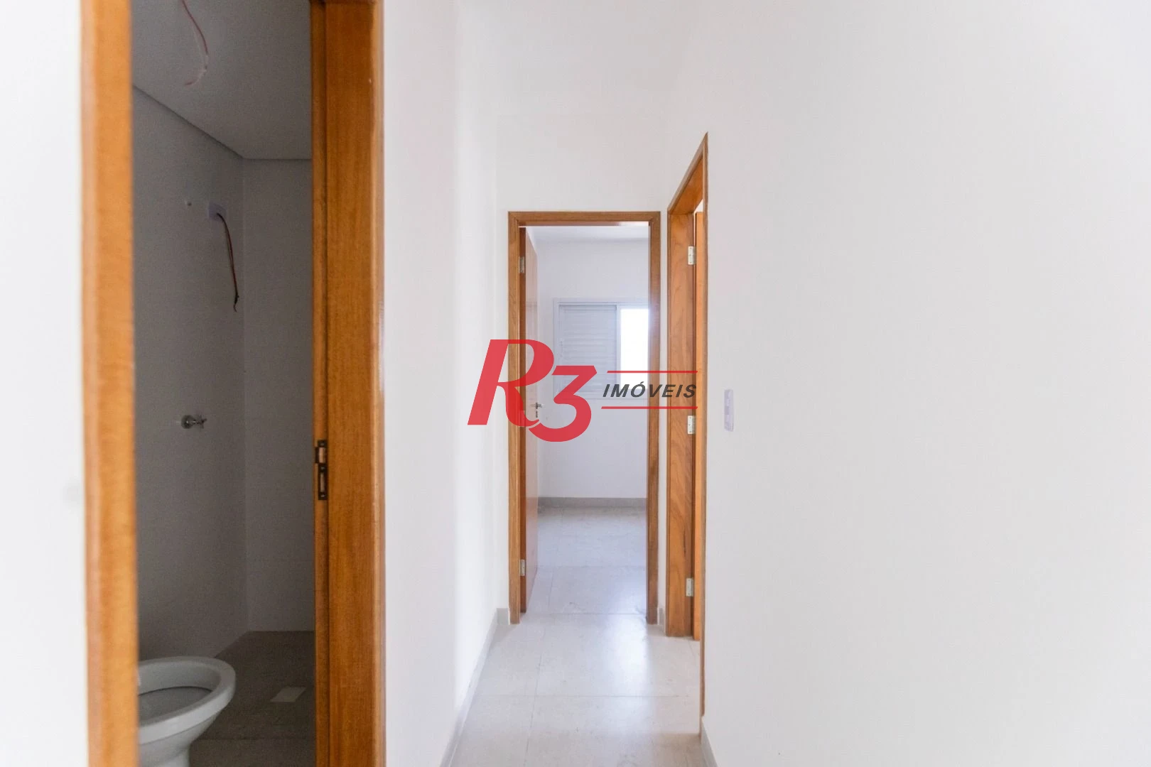 Apartamento com 2 dormitórios à venda, 59 m² por R$ 585.000,00 - Marapé - Santos/SP