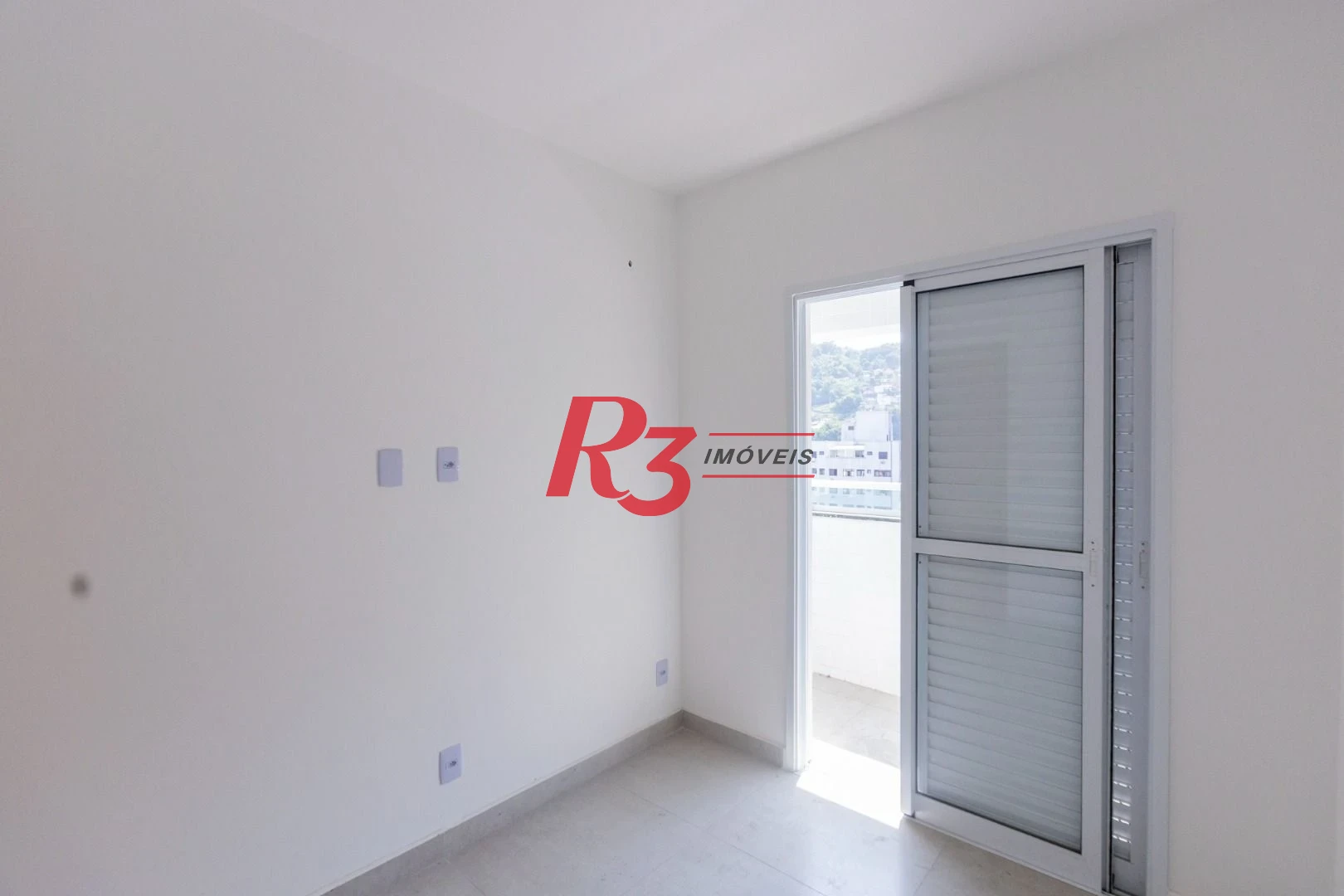 Apartamento com 2 dormitórios à venda, 59 m² por R$ 585.000,00 - Marapé - Santos/SP