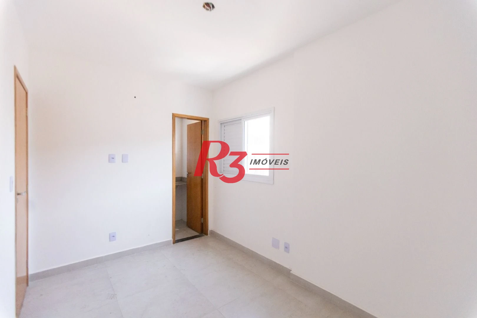 Apartamento com 2 dormitórios à venda, 59 m² por R$ 585.000,00 - Marapé - Santos/SP