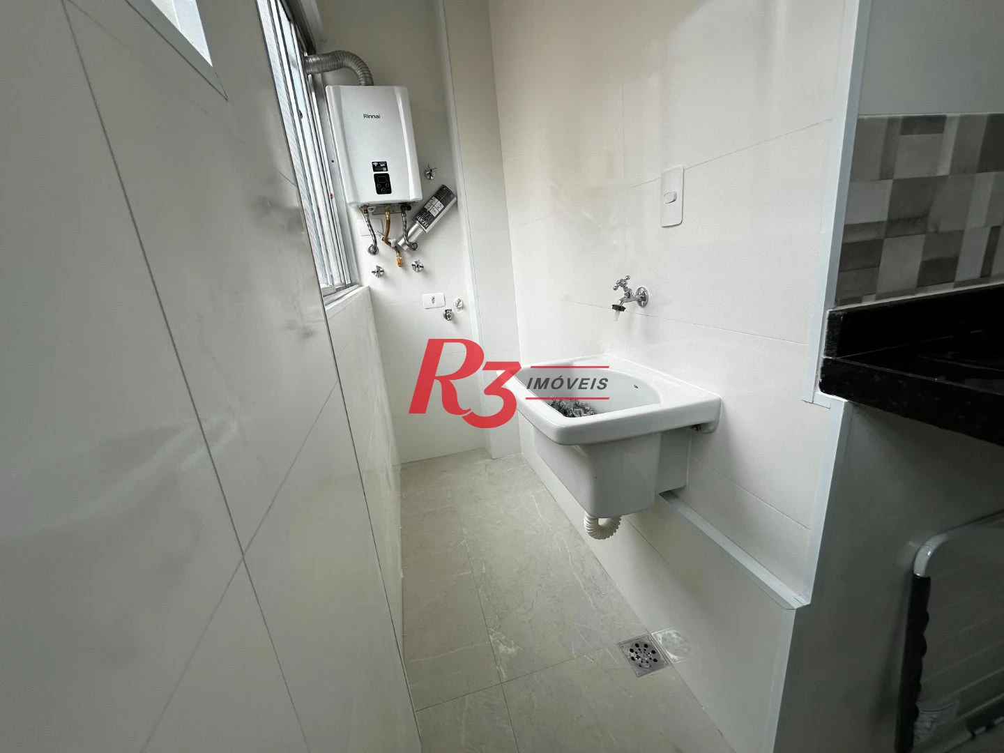 Apartamento à venda, 42 m² por R$ 385.000,00 - Gonzaga - Santos/SP