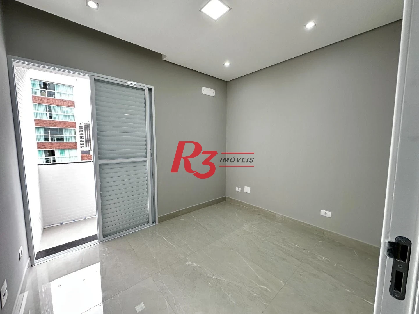 Apartamento à venda, 42 m² por R$ 385.000,00 - Gonzaga - Santos/SP