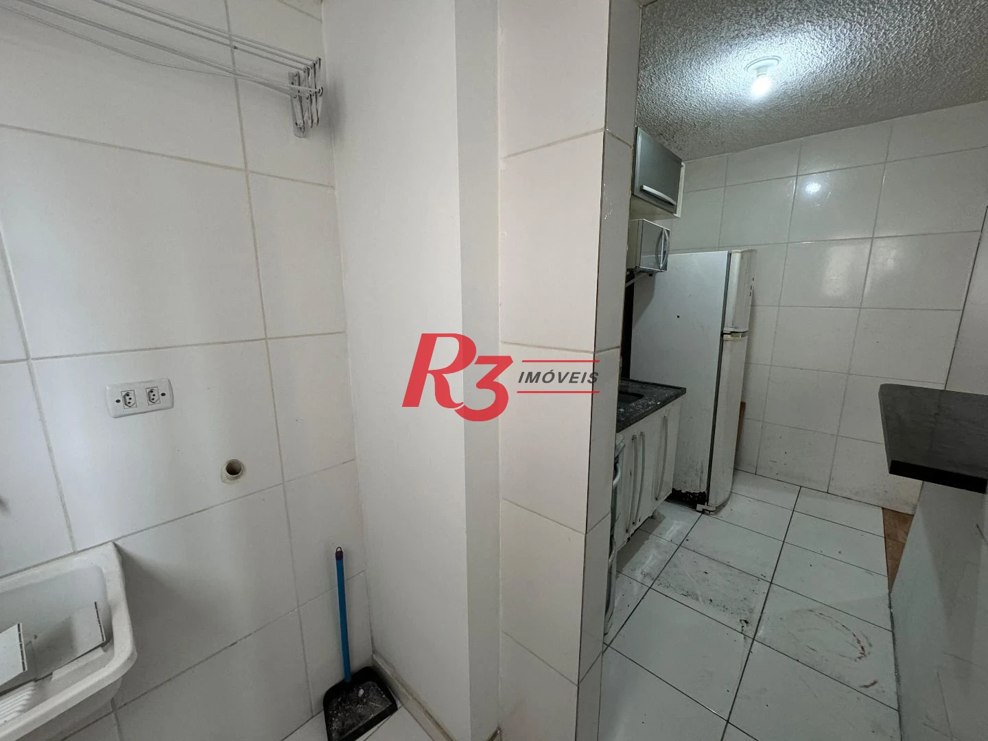 Apartamento à venda, 54 m² por R$ 265.000,00 - Chico de Paula - Santos/SP