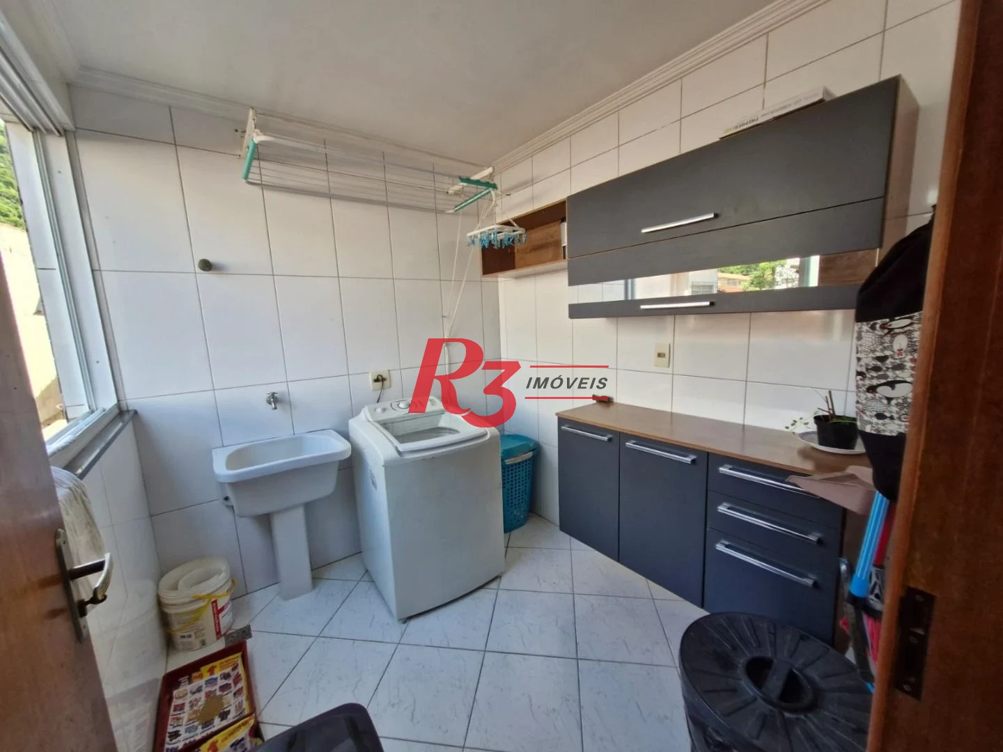 Casa com 4 dormitórios à venda, 231 m² por R$ 1.490.000,00 - Marapé - Santos/SP