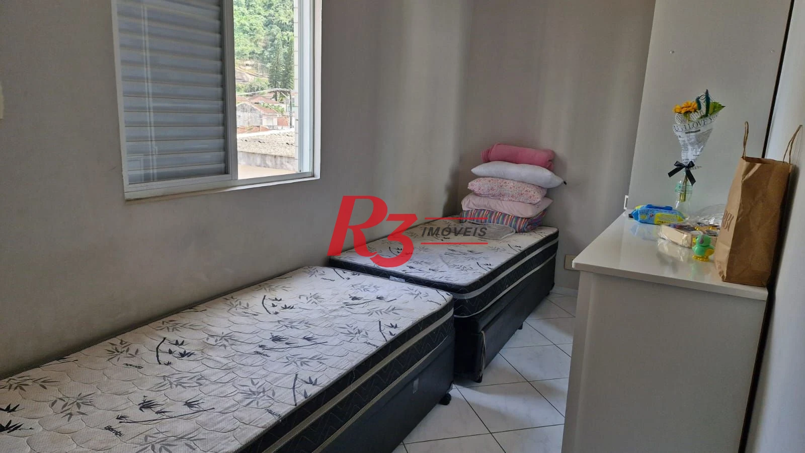 Casa com 4 dormitórios à venda, 231 m² por R$ 1.490.000,00 - Marapé - Santos/SP