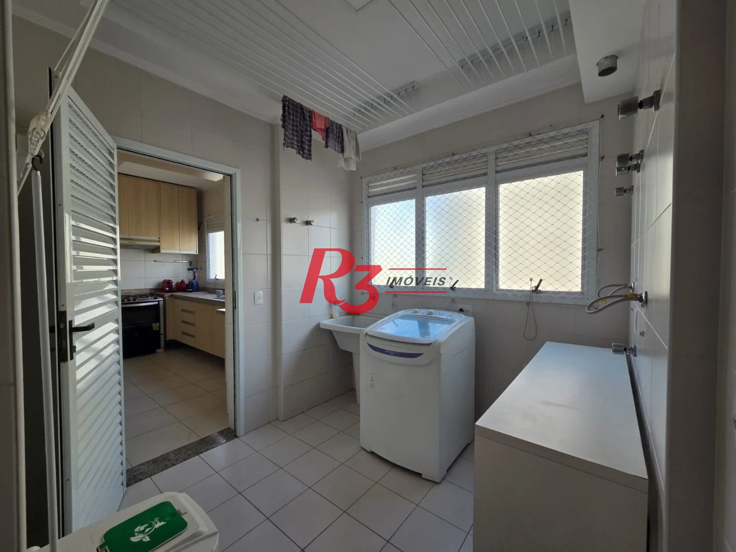 Apartamento com 4 dormitórios, 243 m² - venda por R$ 3.249.000,00 ou aluguel por R$ 15.000,00/mês - Gonzaga - Santos/SP