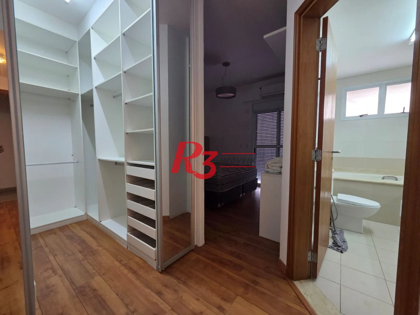 Apartamento com 4 dormitórios, 243 m² - venda por R$ 3.249.000,00 ou aluguel por R$ 15.000,00/mês - Gonzaga - Santos/SP