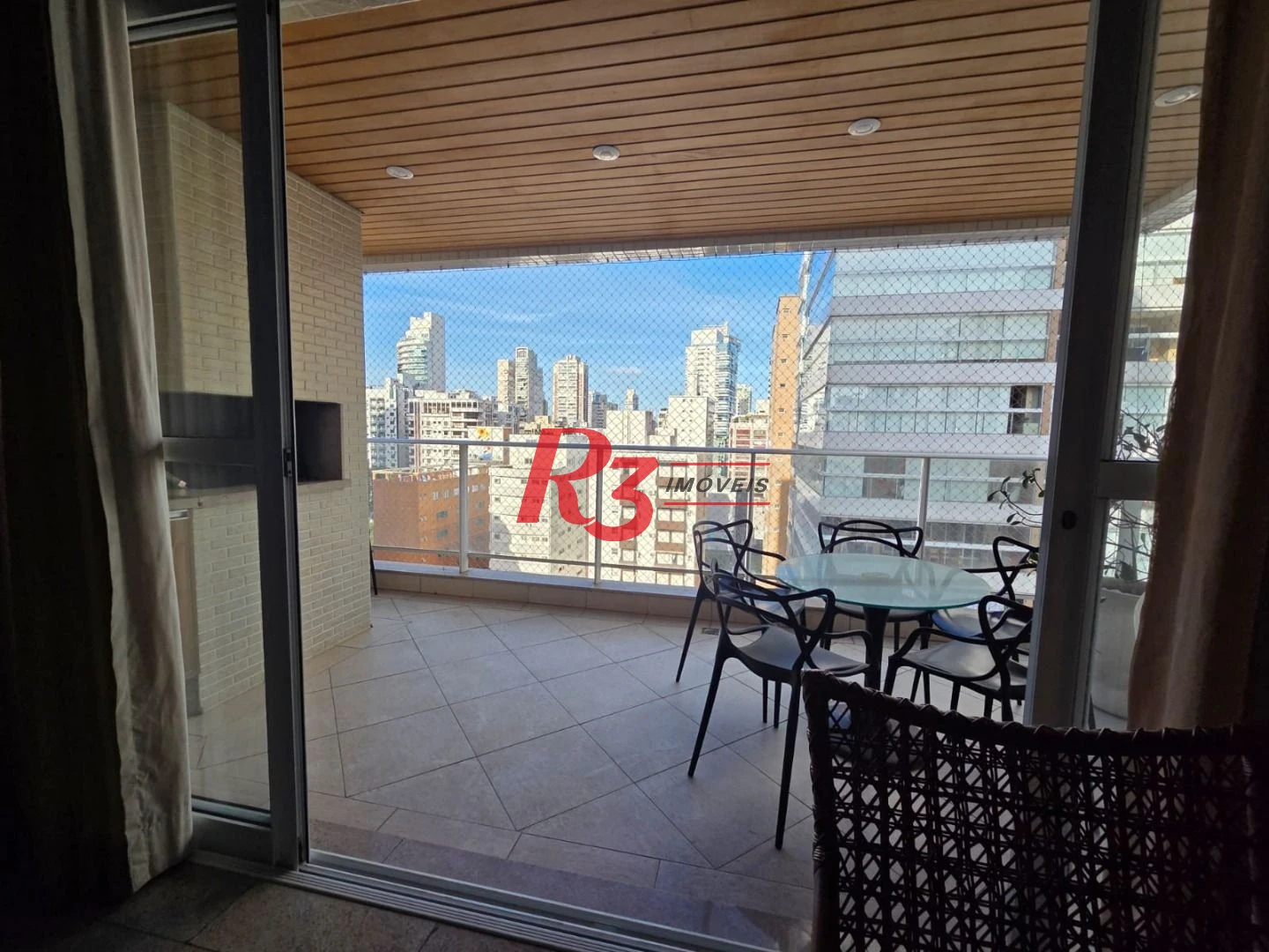 Apartamento com 4 dormitórios, 243 m² - venda por R$ 3.249.000,00 ou aluguel por R$ 15.000,00/mês - Gonzaga - Santos/SP