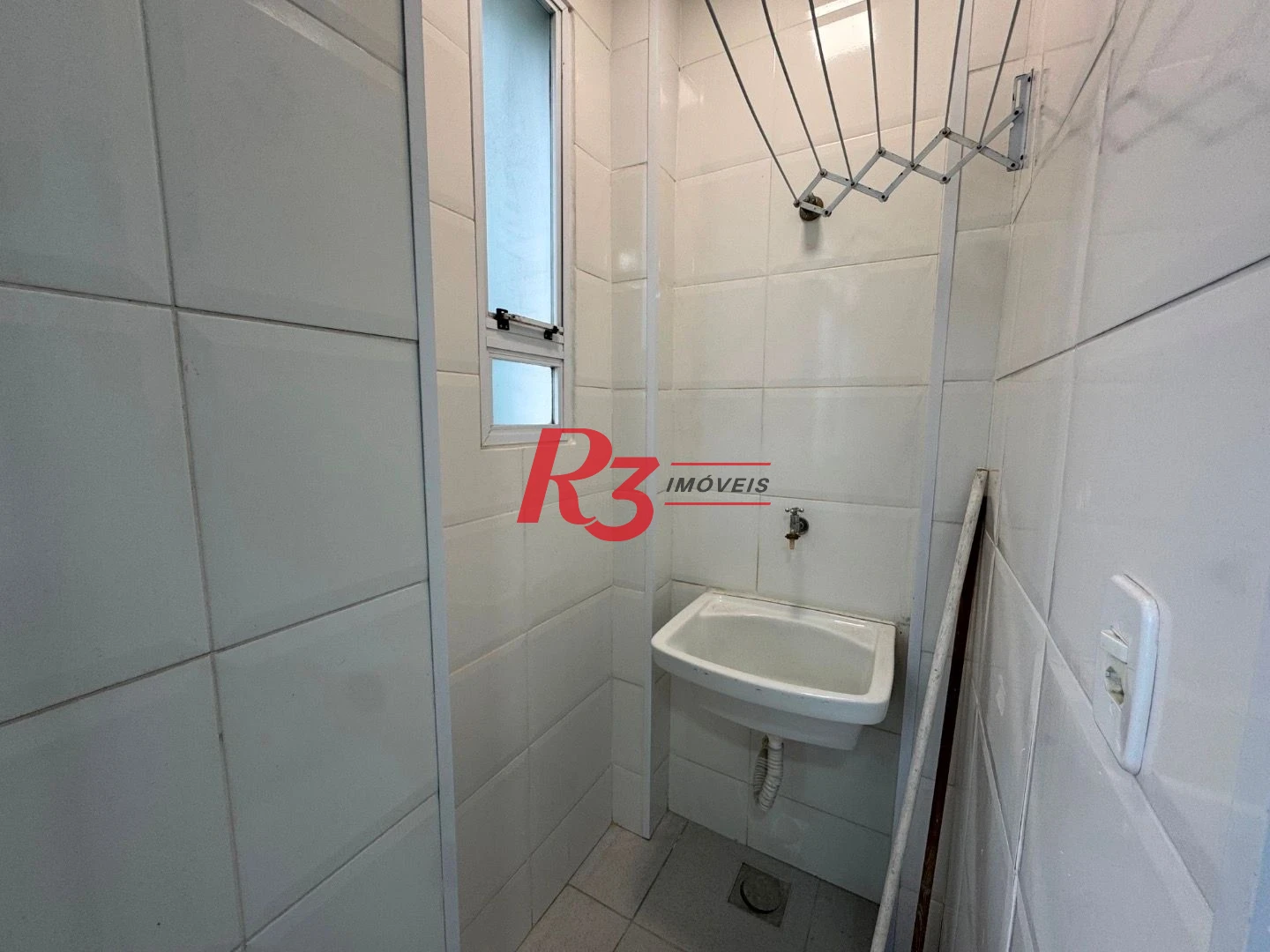 Apartamento para alugar, 64 m² por R$ 3.500,00/mês - José Menino - Santos/SP