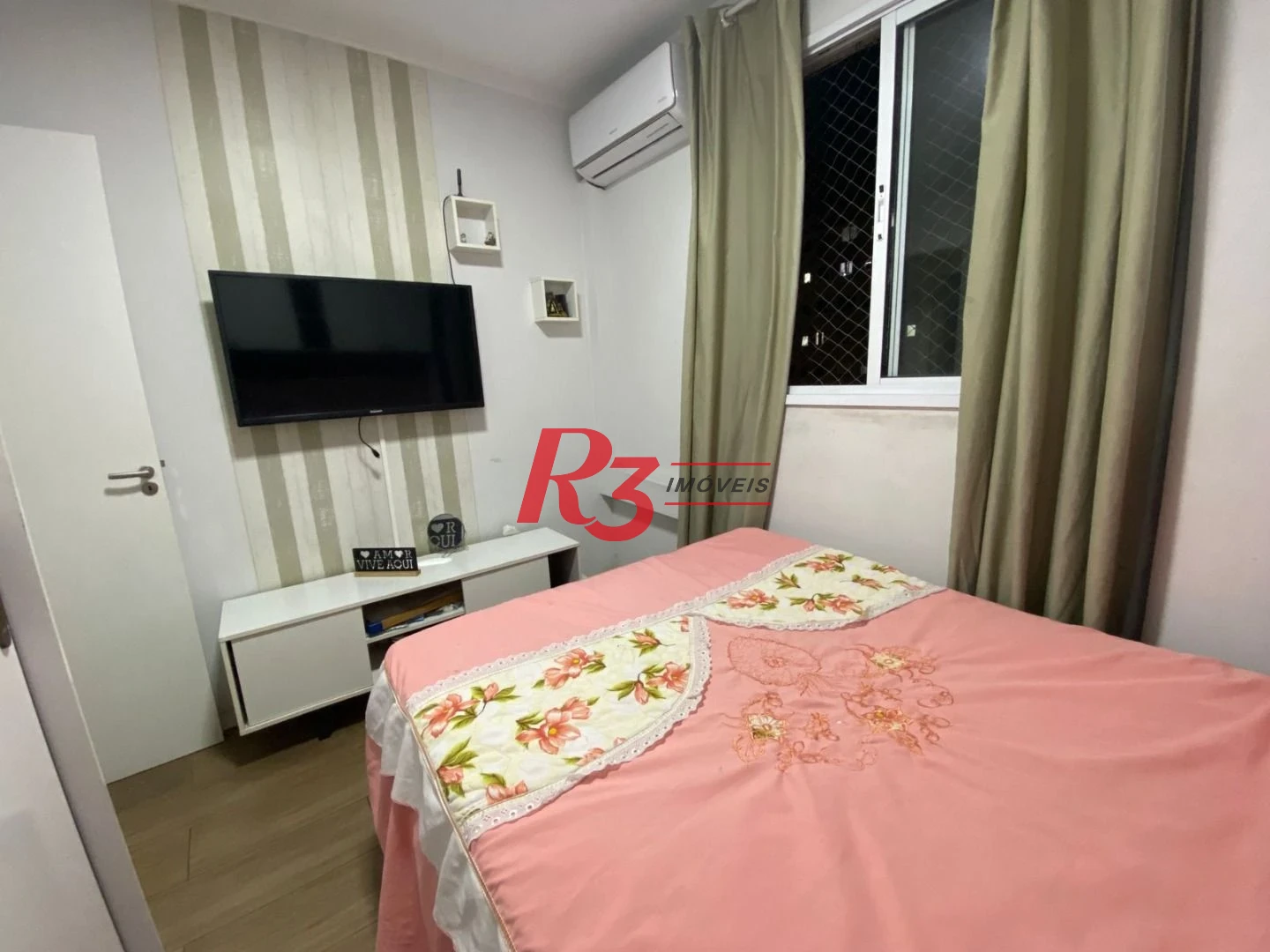 Apartamento à venda, 40 m² por R$ 300.000,00 - Castelo - Santos/SP