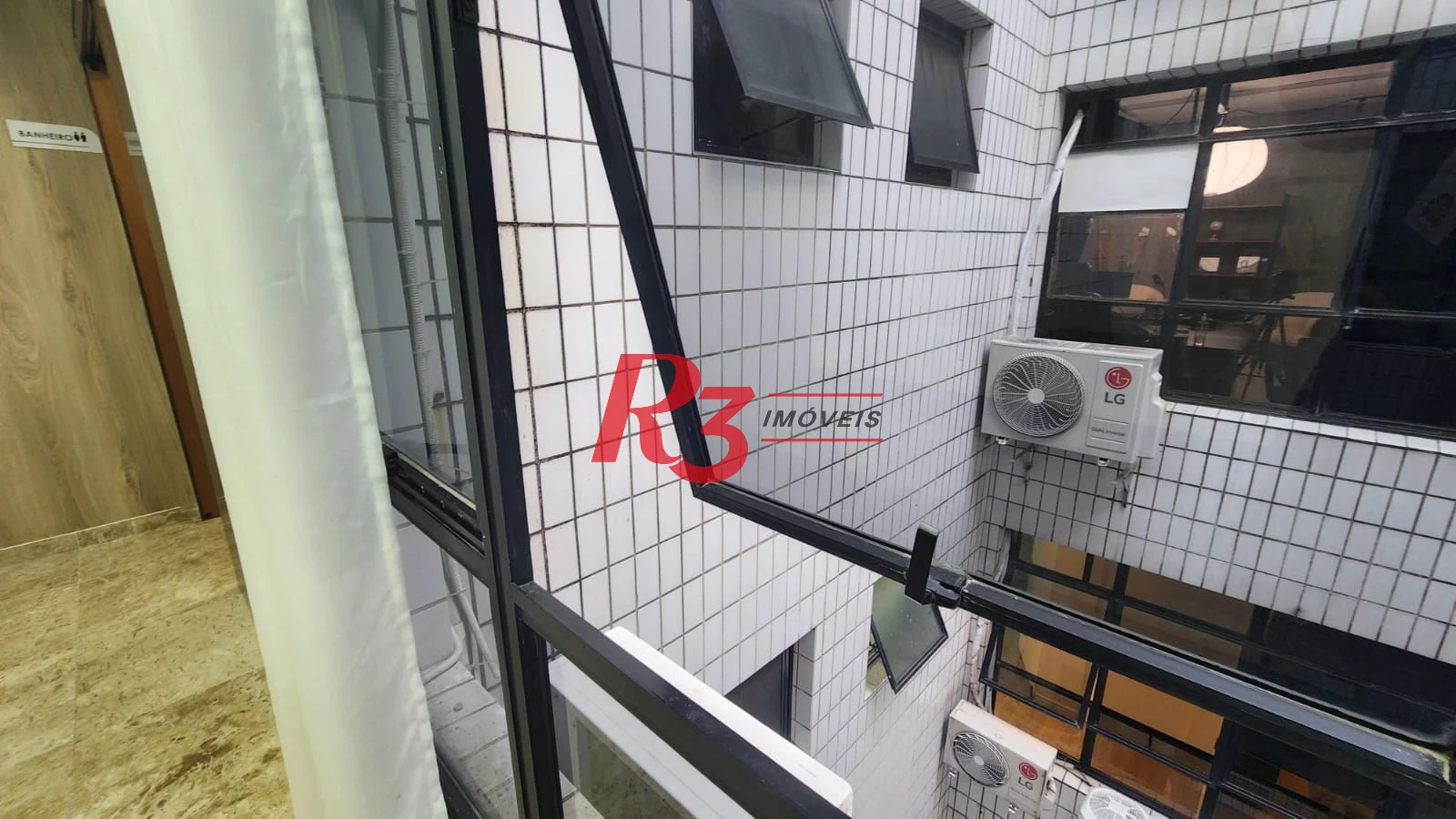 Sala à venda, 45 m² por R$ 300.000,00 - Encruzilhada - Santos/SP
