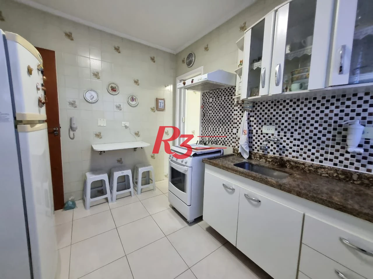Apartamento com 2 dormitórios à venda, 73 m² por R$ 700.000,00 - Aparecida - Santos/SP