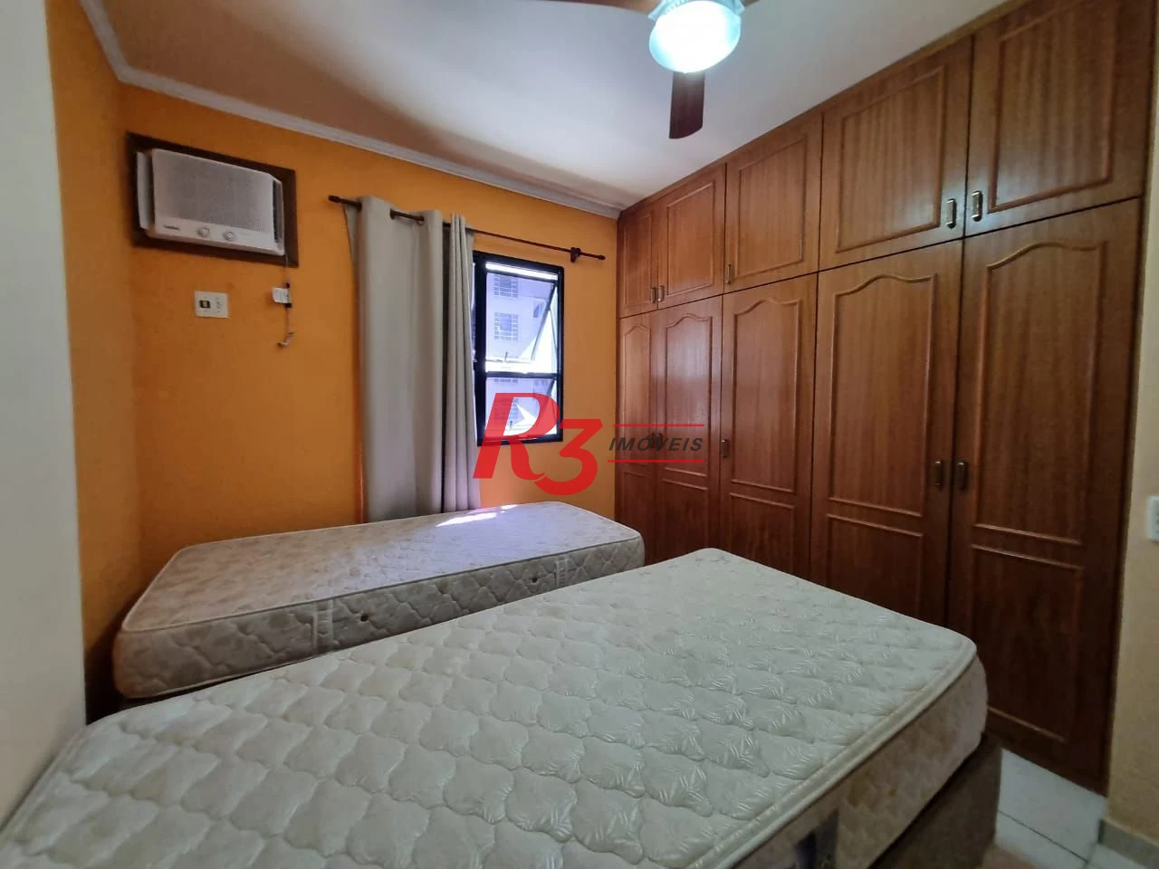 Apartamento com 2 dormitórios à venda, 73 m² por R$ 700.000,00 - Aparecida - Santos/SP