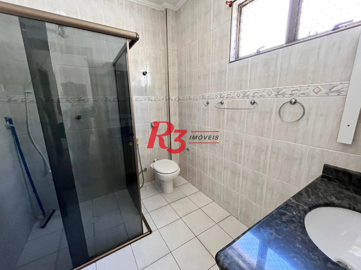 Casa com 3 dormitórios à venda, 225 m² por R$ 2.100.000,00 - Ponta da Praia - Santos/SP