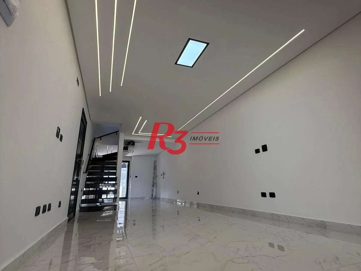 Casa à venda, 204 m² por R$ 1.800.000,00 - Boqueirão - Praia Grande/SP