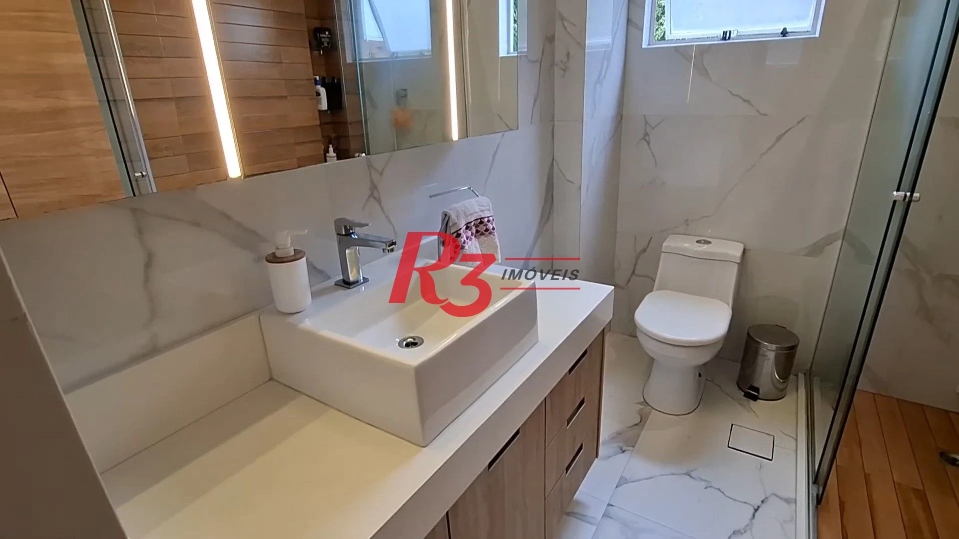 Apartamento à venda, 108 m² por R$ 862.000,00 - Embaré - Santos/SP