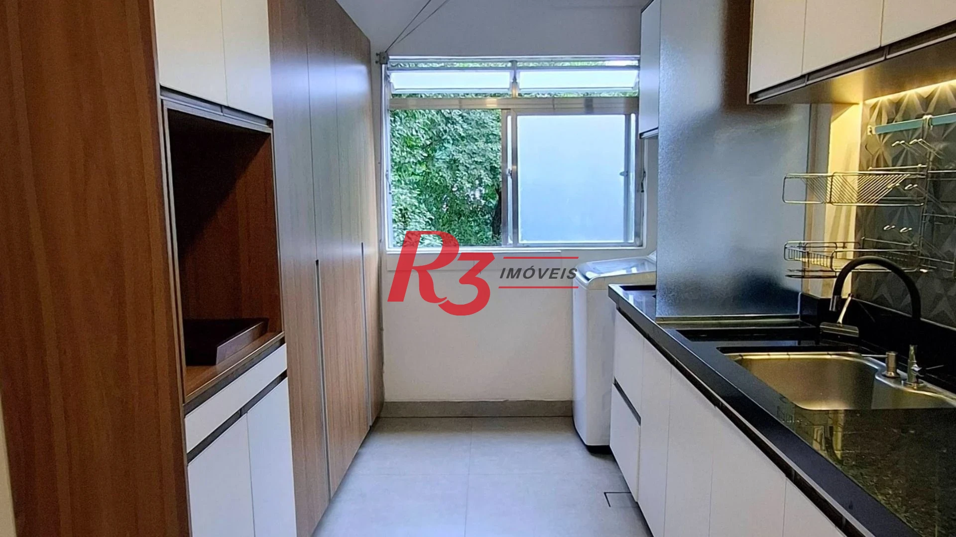 Apartamento à venda, 108 m² por R$ 862.000,00 - Embaré - Santos/SP
