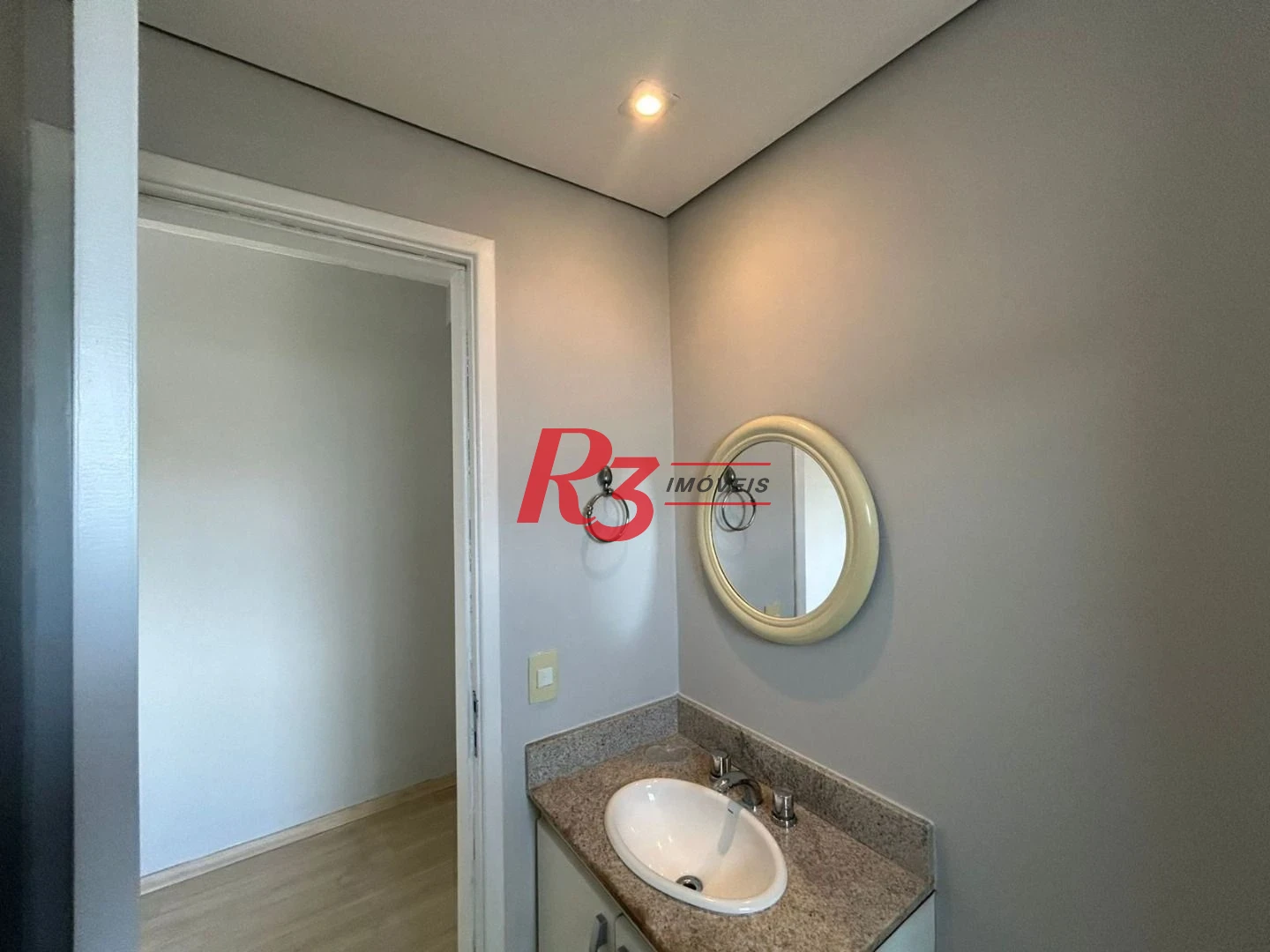 Apartamento com 2 dormitórios à venda, 70 m² por R$ 798.000,00 - Vila Belmiro - Santos/SP