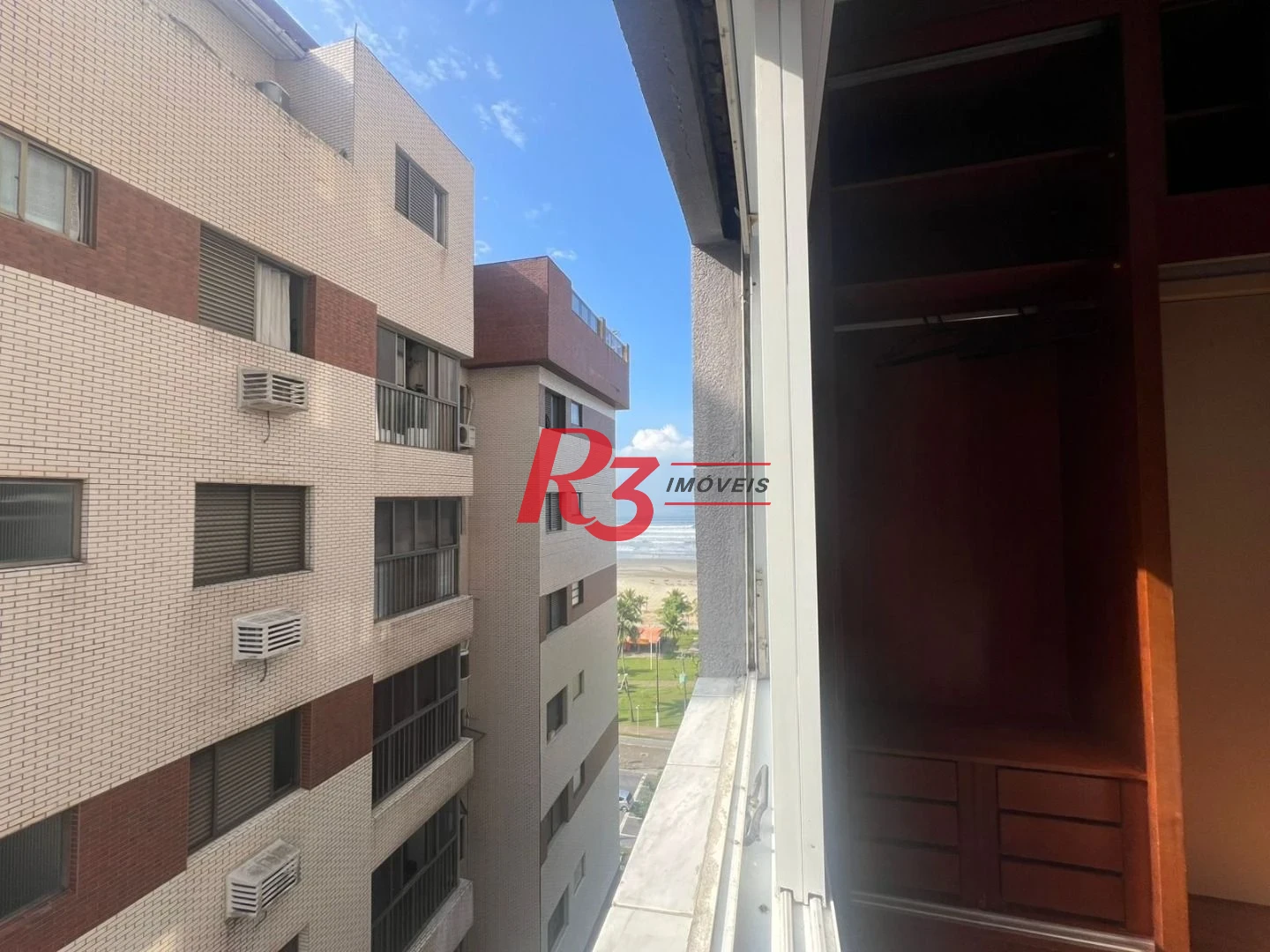 Apartamento à venda, 66 m² por R$ 380.000,00 - Itararé - São Vicente/SP