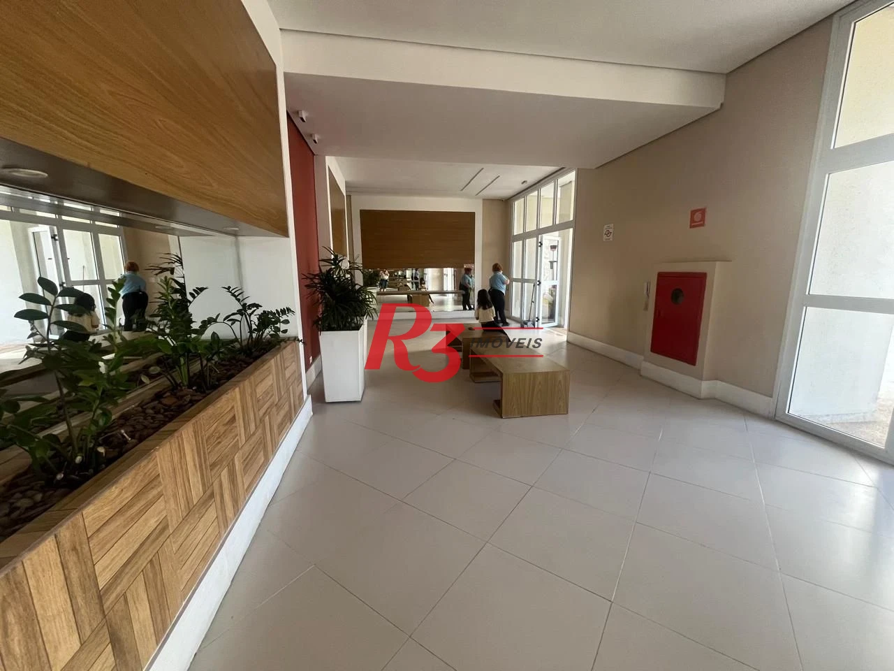 Apartamento com 3 dormitórios à venda, 98 m² por R$ 740.000,00 - Vila Santo Antônio - Guarujá/SP