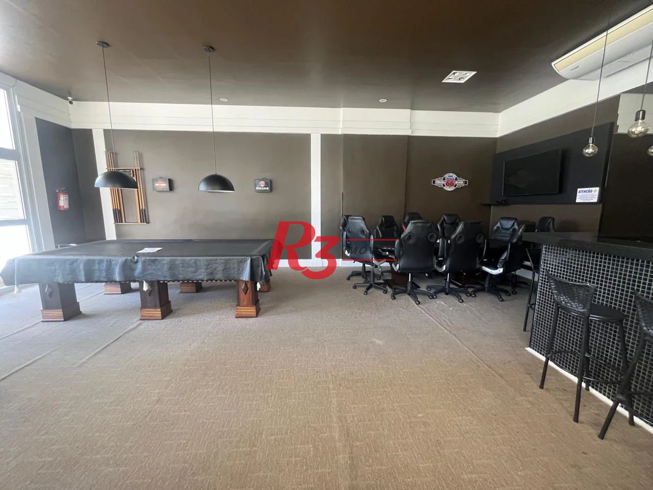 Apartamento com 3 dormitórios à venda, 98 m² por R$ 740.000,00 - Vila Santo Antônio - Guarujá/SP