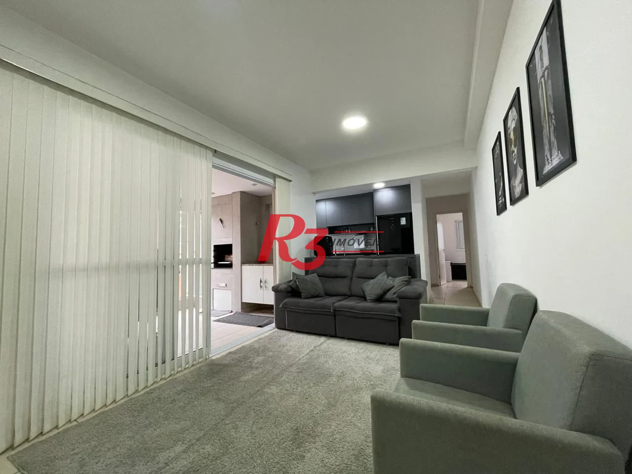 Apartamento com 3 dormitórios à venda, 84 m² por R$ 800.000,00 - Jardim Praiano - Guarujá/SP