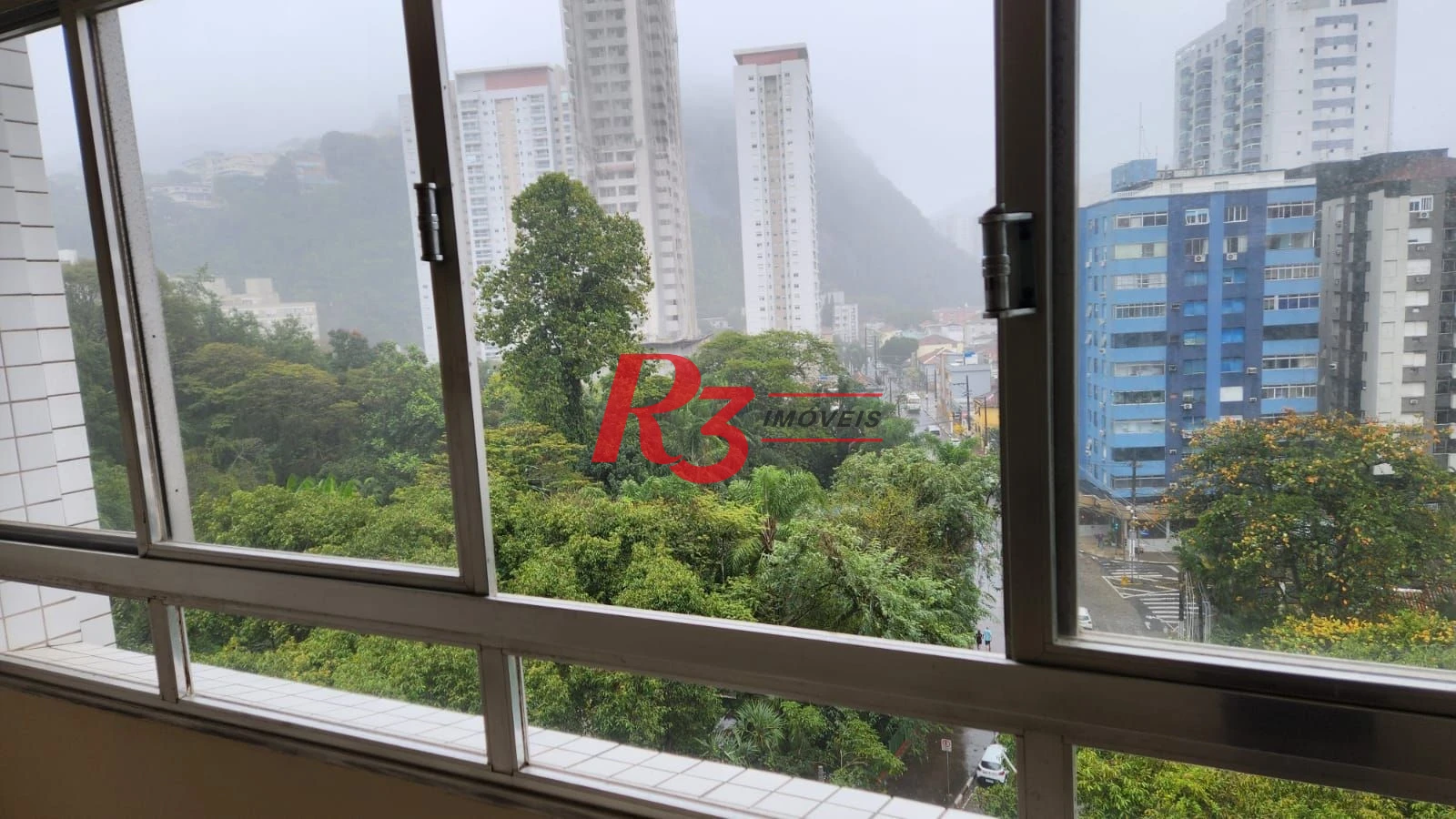Apartamento com 2 dormitórios à venda, 89 m² por R$ 550.000,00 - José Menino - Santos/SP