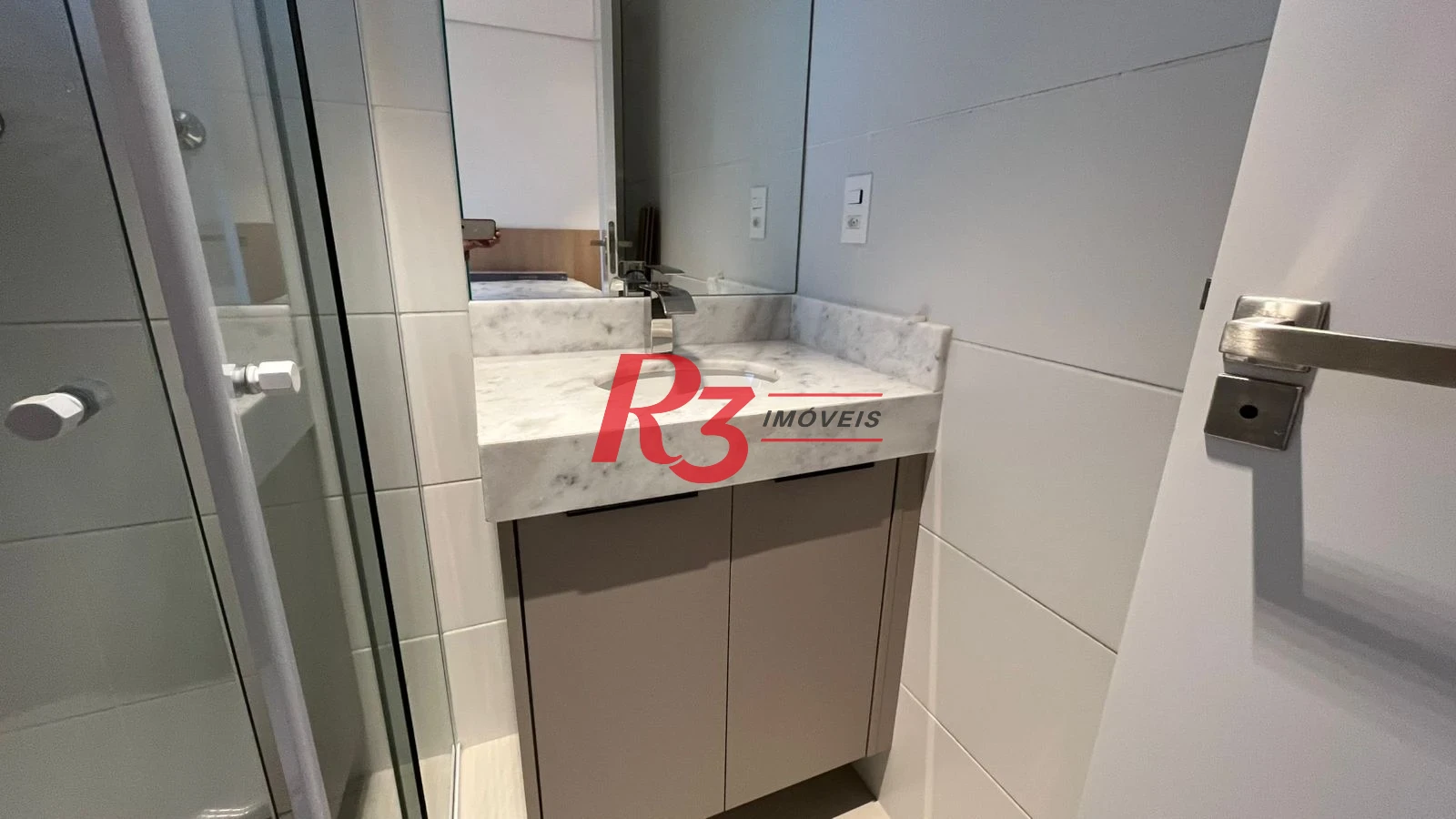 Apartamento com 1 dormitório à venda, 50 m² por R$ 850.000,00 - Boqueirão - Santos/SP