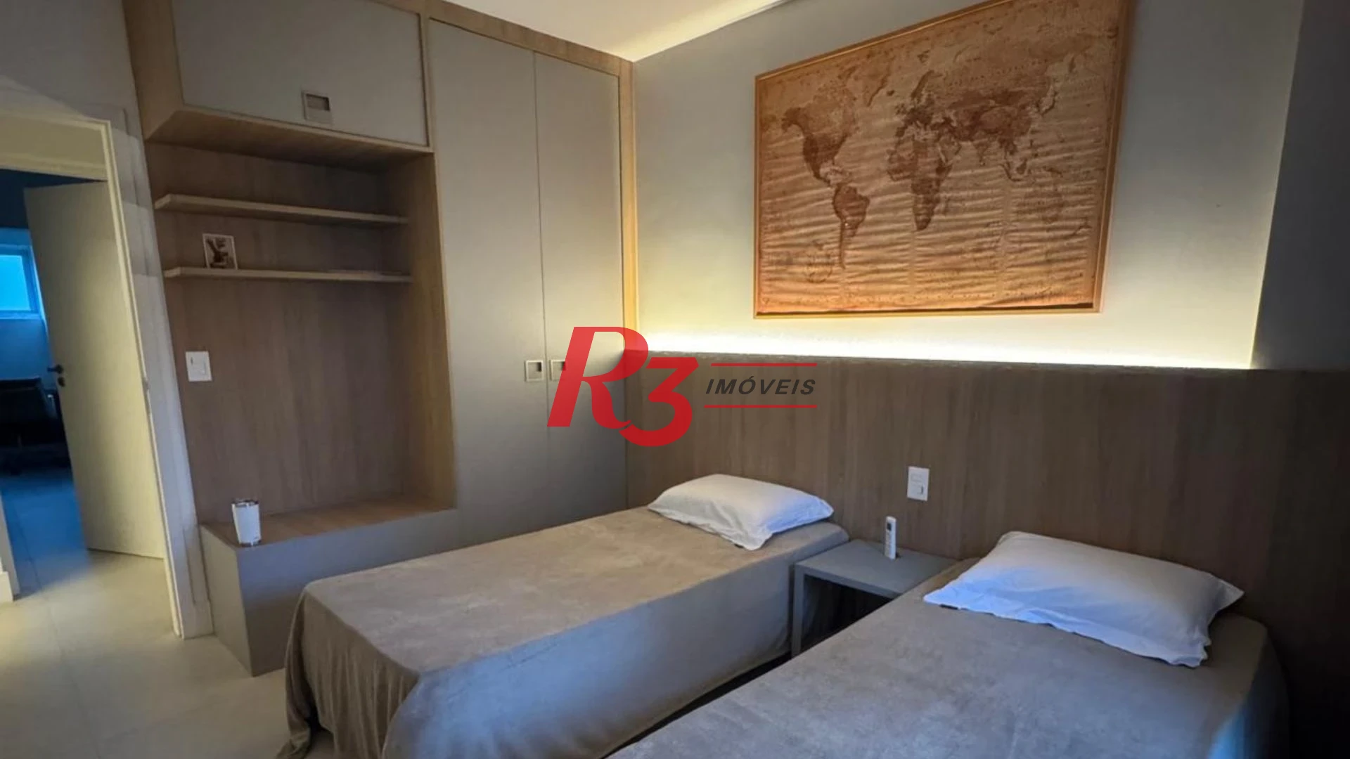 Apartamento à venda, 140 m² por R$ 1.380.000,00 - Pompéia - Santos/SP