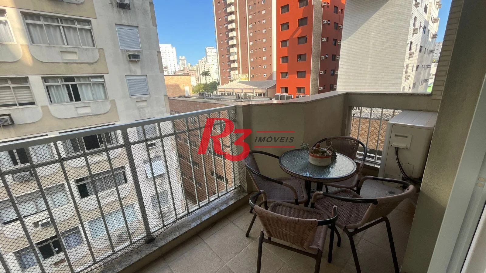 Apartamento com 4 dormitórios à venda, 158 m² por R$ 1.800.000,00 - Boqueirão - Santos/SP