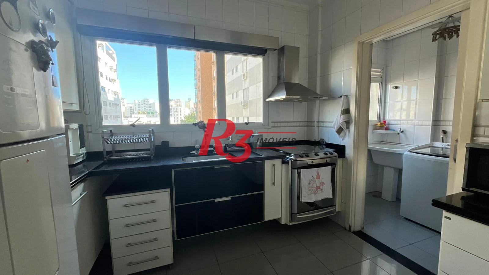 Apartamento com 4 dormitórios à venda, 158 m² por R$ 1.800.000,00 - Boqueirão - Santos/SP