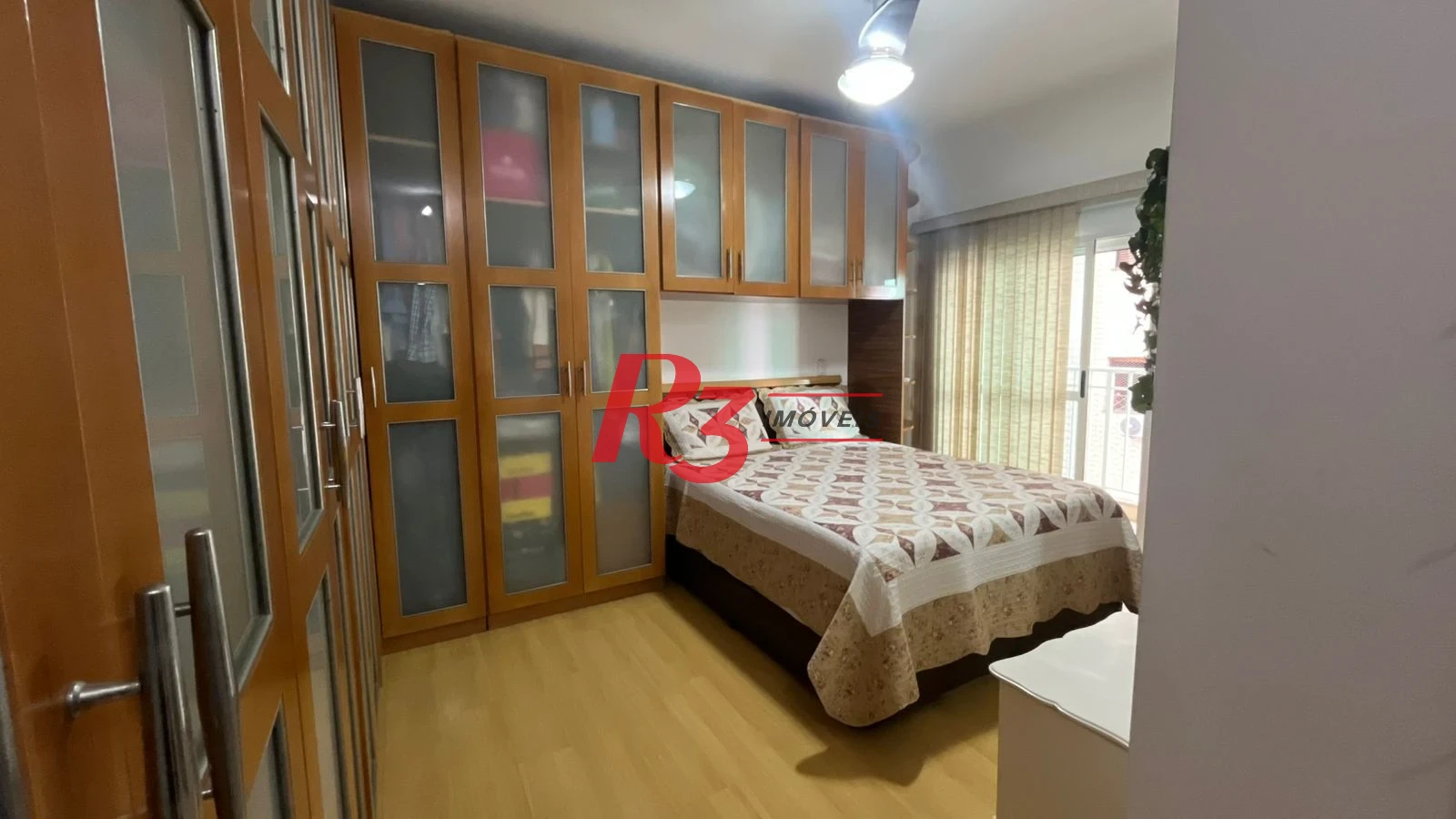 Apartamento com 4 dormitórios à venda, 158 m² por R$ 1.800.000,00 - Boqueirão - Santos/SP