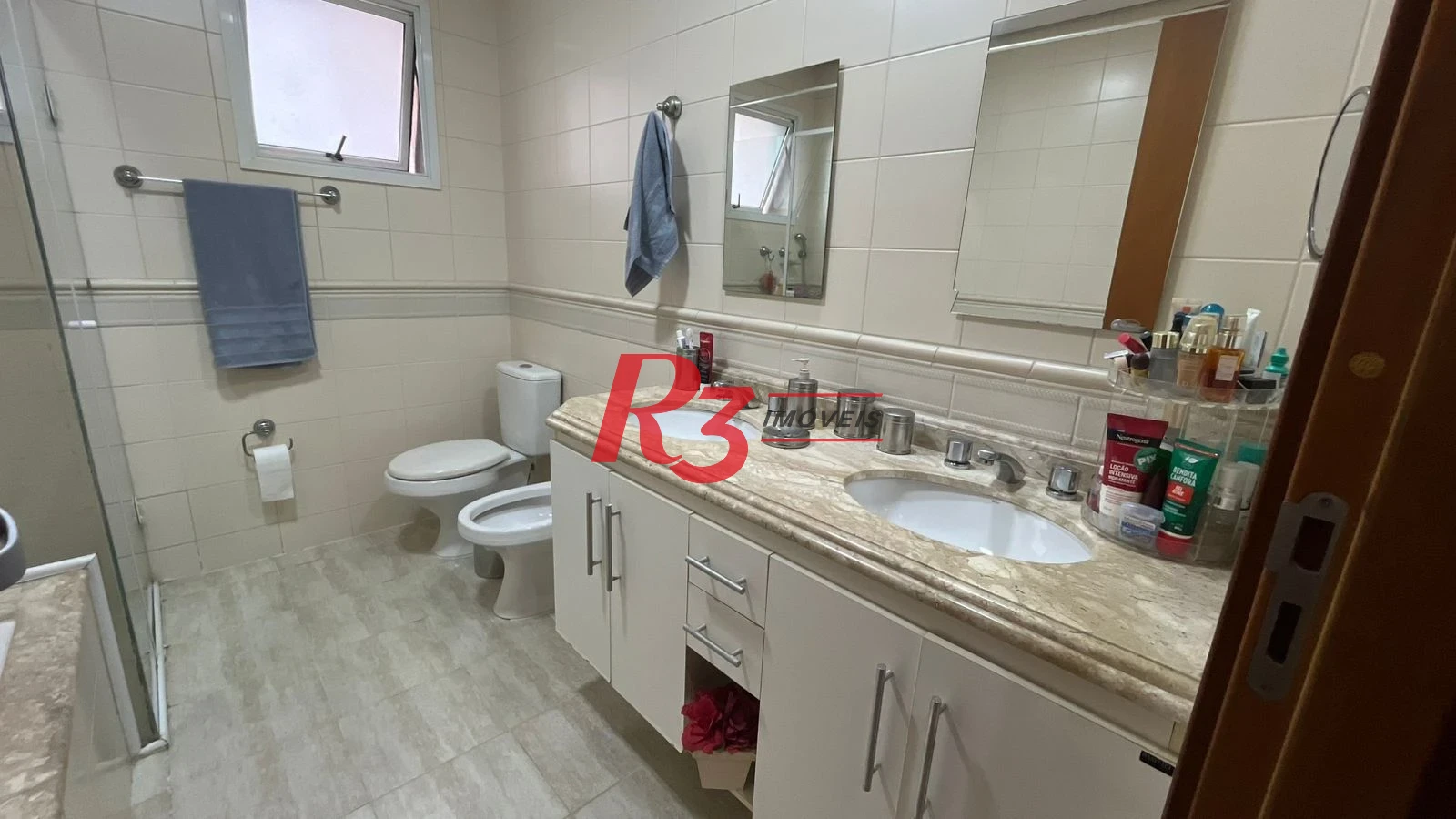 Apartamento com 4 dormitórios à venda, 158 m² por R$ 1.800.000,00 - Boqueirão - Santos/SP