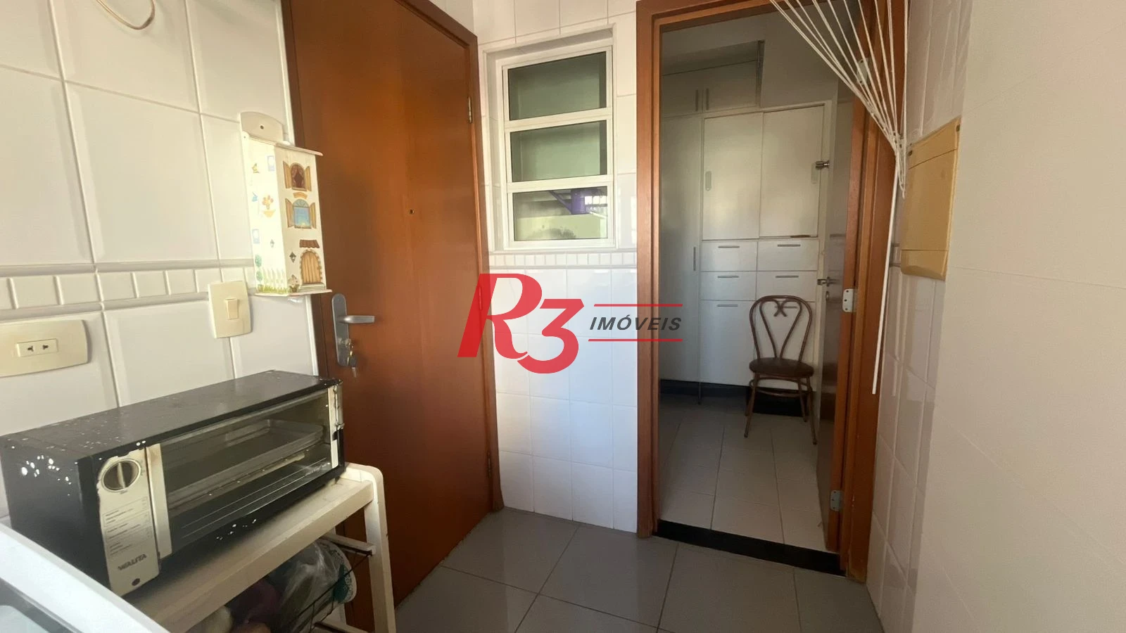 Apartamento com 4 dormitórios à venda, 158 m² por R$ 1.800.000,00 - Boqueirão - Santos/SP