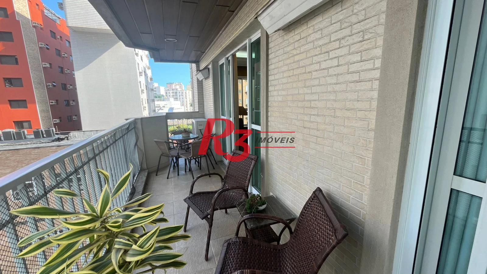 Apartamento com 4 dormitórios à venda, 158 m² por R$ 1.800.000,00 - Boqueirão - Santos/SP