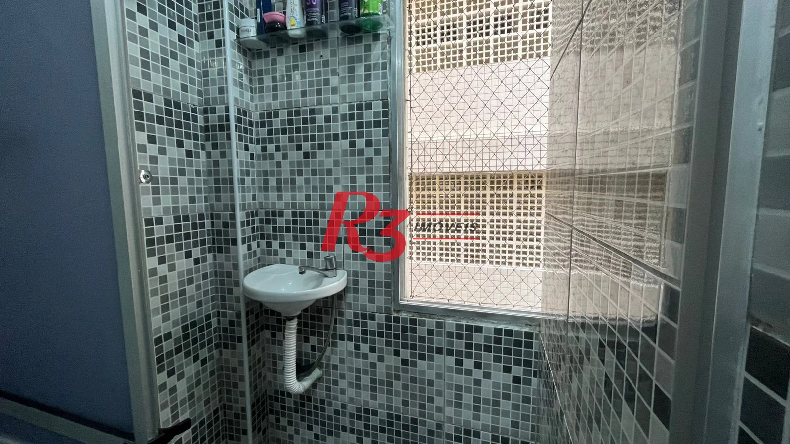 Apartamento com 1 dormitório à venda, 33 m² por R$ 250.000,00 - José Menino - Santos/SP