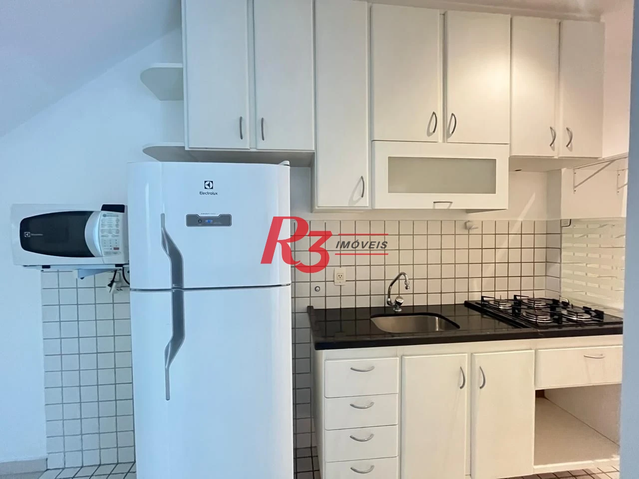 Apartamento Duplex à venda, 69 m² por R$ 550.000,00 - Gonzaga - Santos/SP