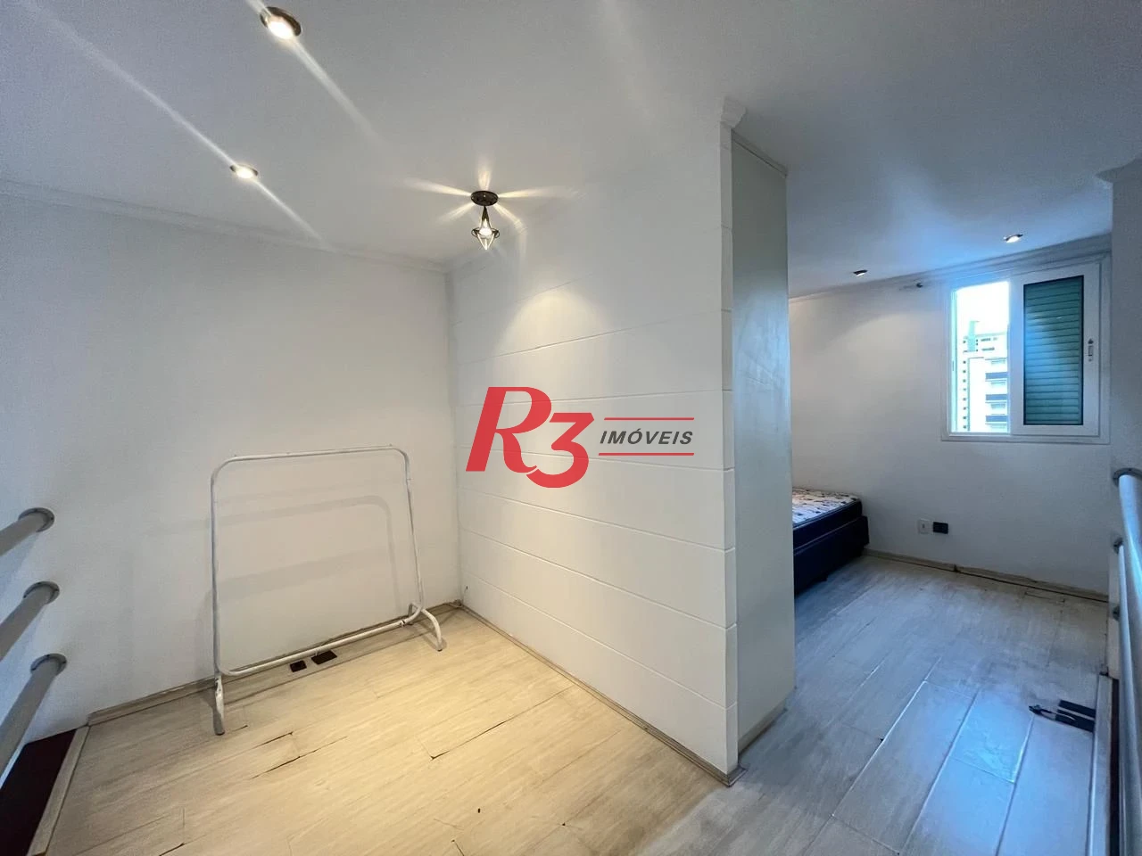 Apartamento Duplex à venda, 69 m² por R$ 550.000,00 - Gonzaga - Santos/SP