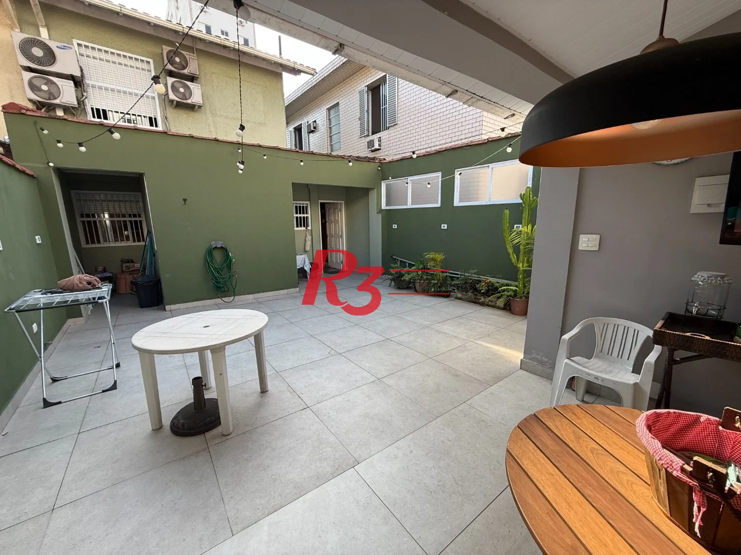 Sobrado à venda, 198 m² por R$ 1.360.000,00 - Vila Belmiro - Santos/SP