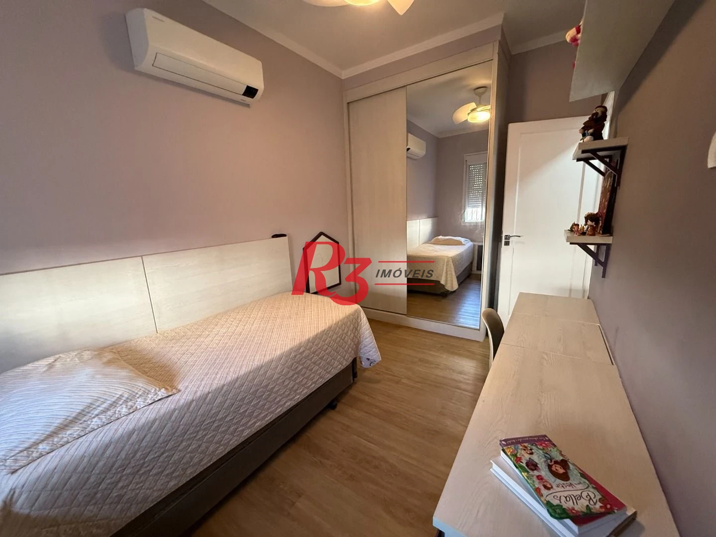 Sobrado à venda, 198 m² por R$ 1.360.000,00 - Vila Belmiro - Santos/SP