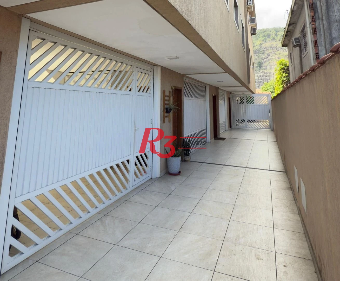 Casa à venda, 105 m² por R$ 530.000,00 - Vila São Jorge - São Vicente/SP