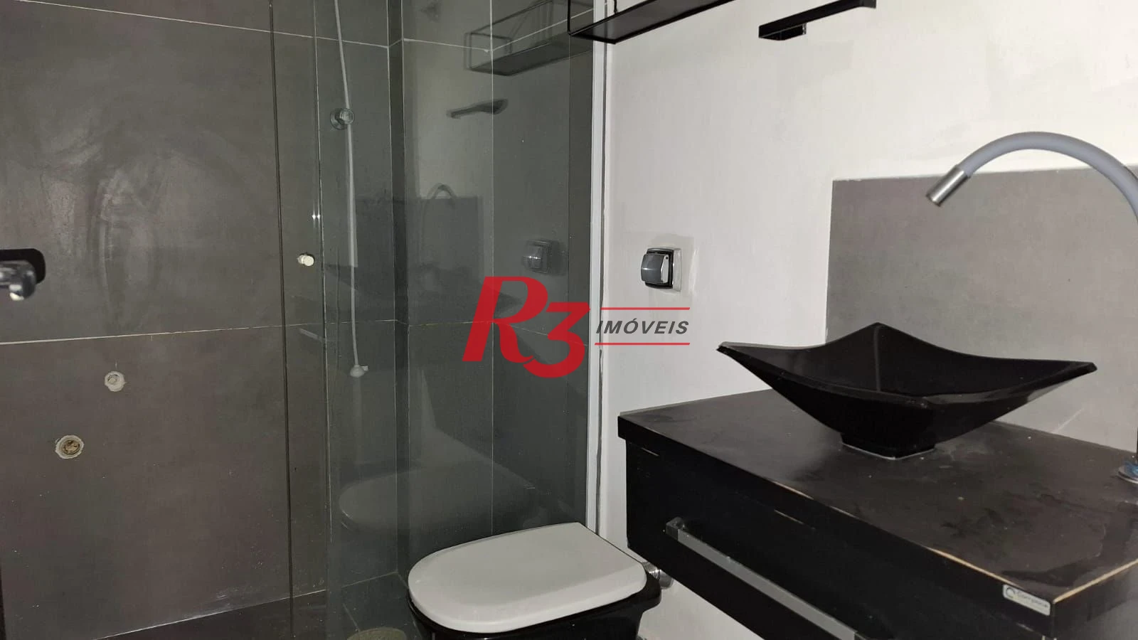 Kitnet à venda, 27 m² por R$ 300.000,00 - Boqueirão - Santos/SP
