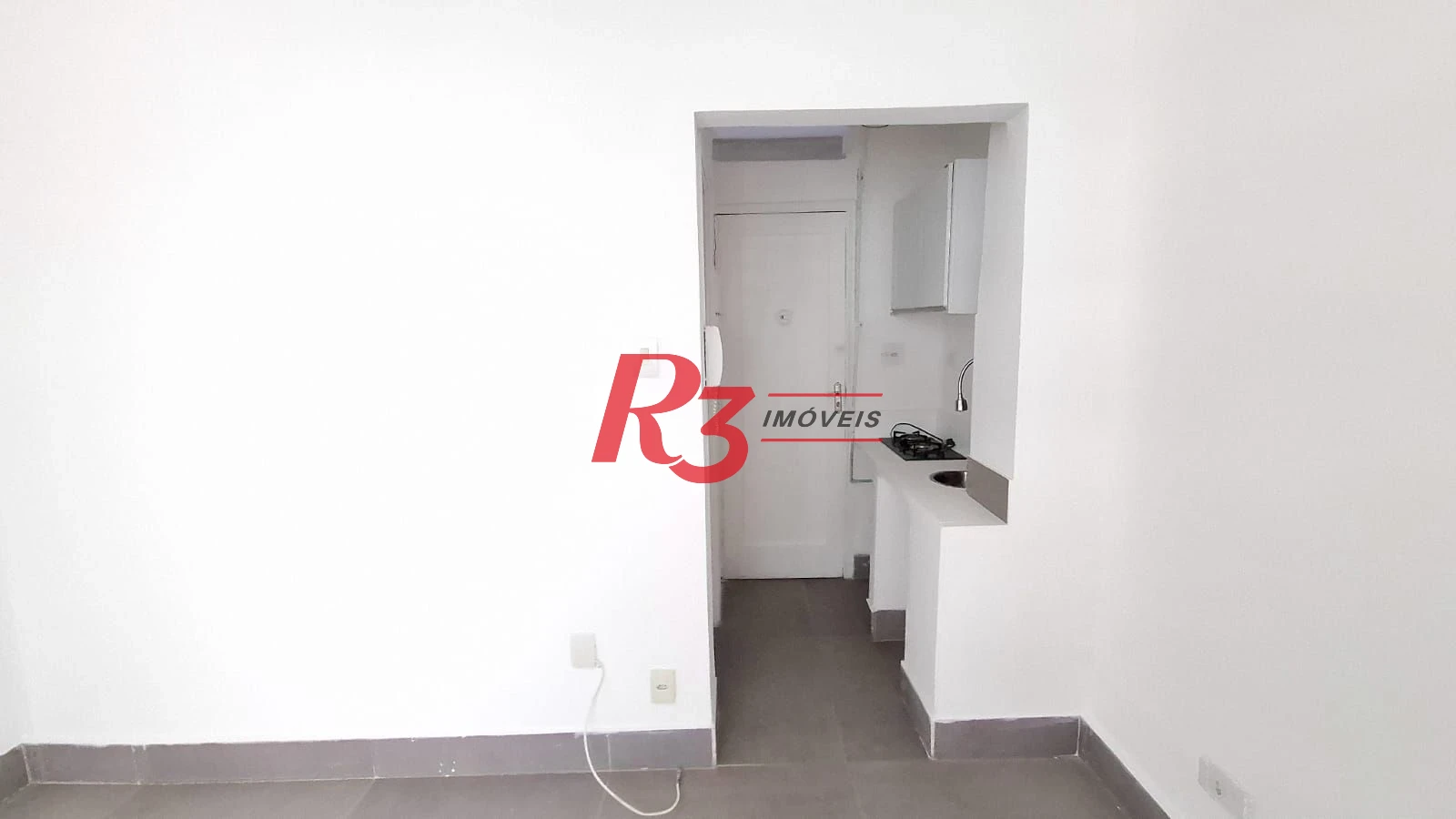 Kitnet à venda, 27 m² por R$ 300.000,00 - Boqueirão - Santos/SP