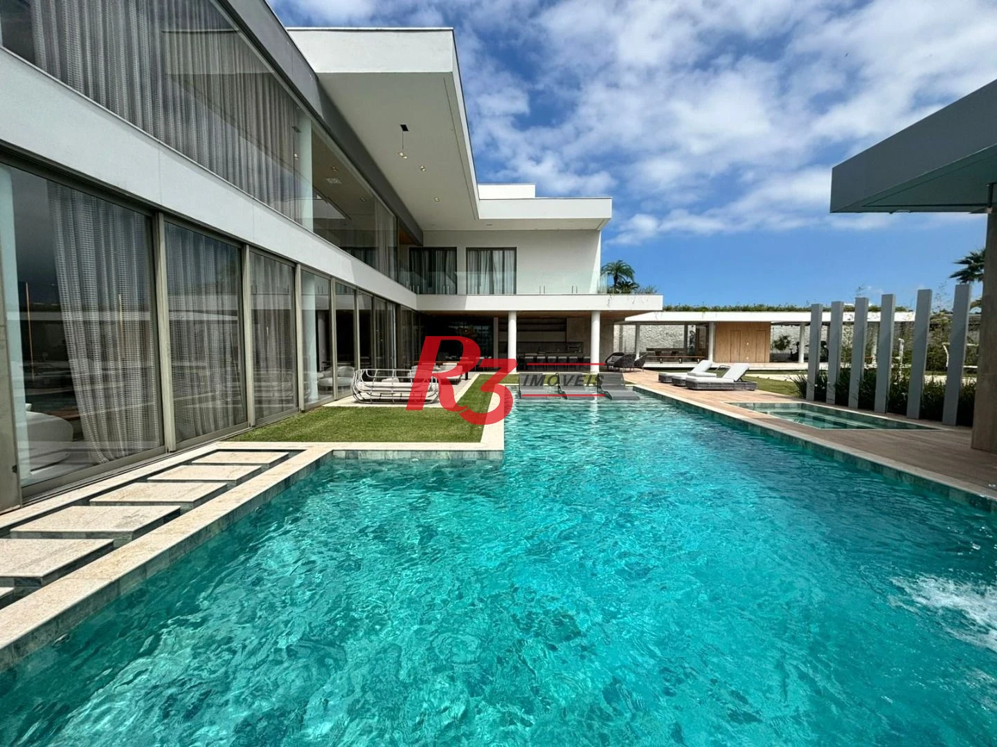 Casa à venda, 900 m² por R$ 21.990.000,00 - Acapulco - Guarujá/SP