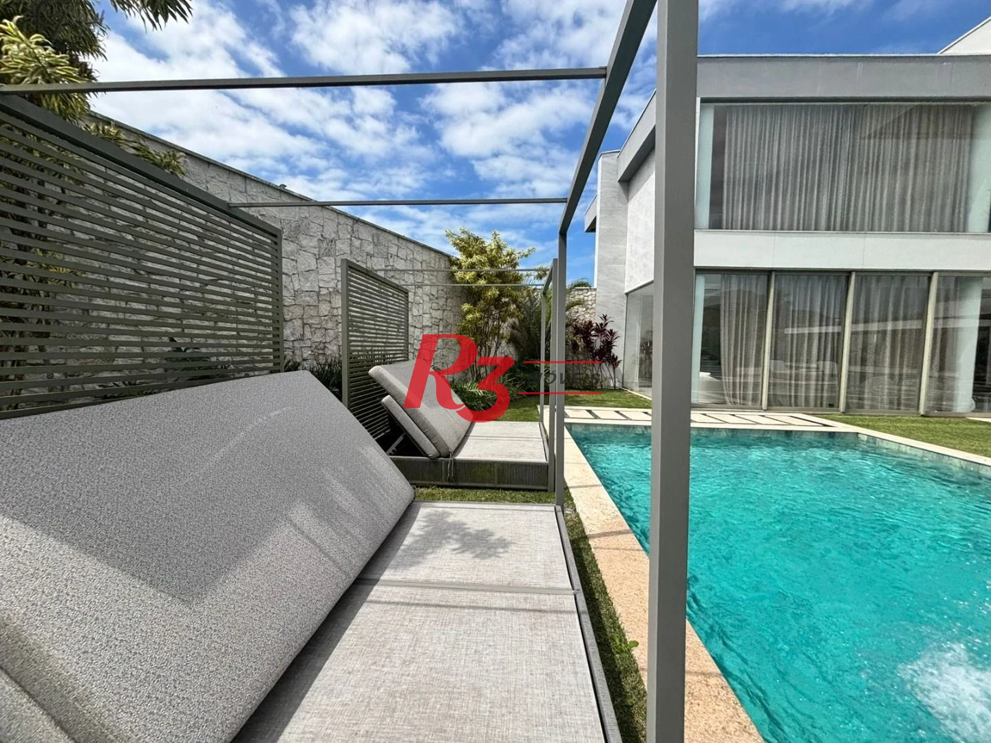 Casa à venda, 900 m² por R$ 21.990.000,00 - Acapulco - Guarujá/SP