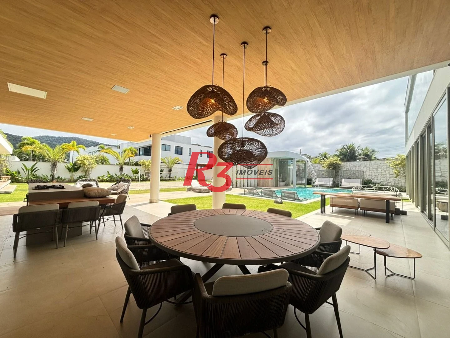 Casa à venda, 900 m² por R$ 21.990.000,00 - Acapulco - Guarujá/SP