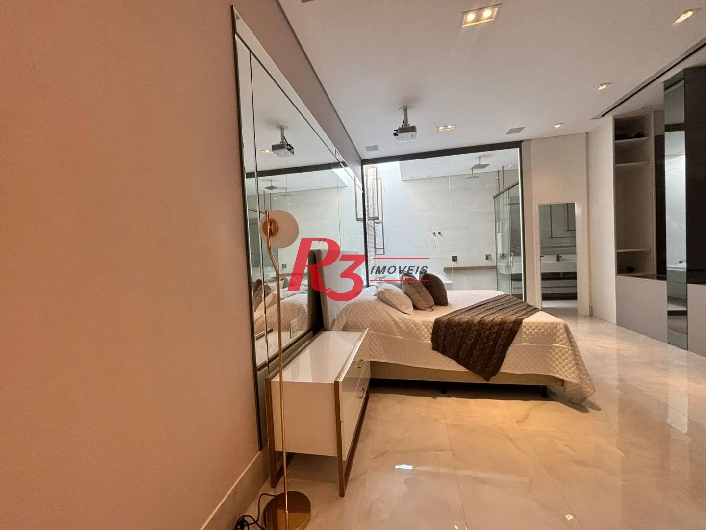 Casa à venda, 900 m² por R$ 21.990.000,00 - Acapulco - Guarujá/SP