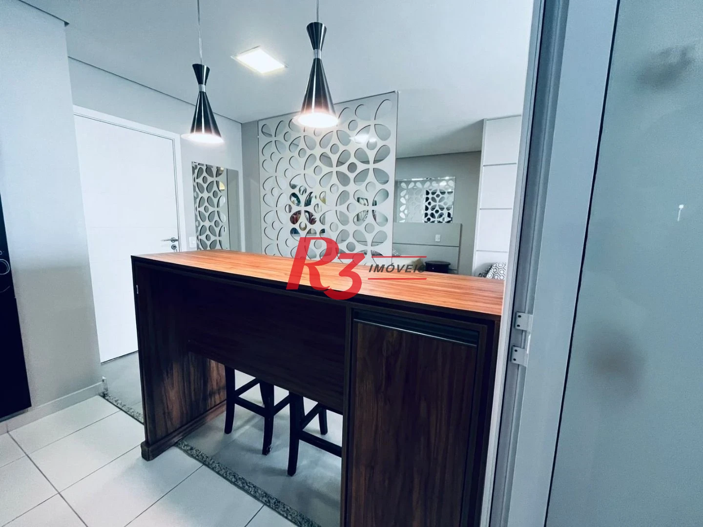 Apartamento com 1 dormitório para alugar, 48 m² - Ponta da Praia - Santos/SP