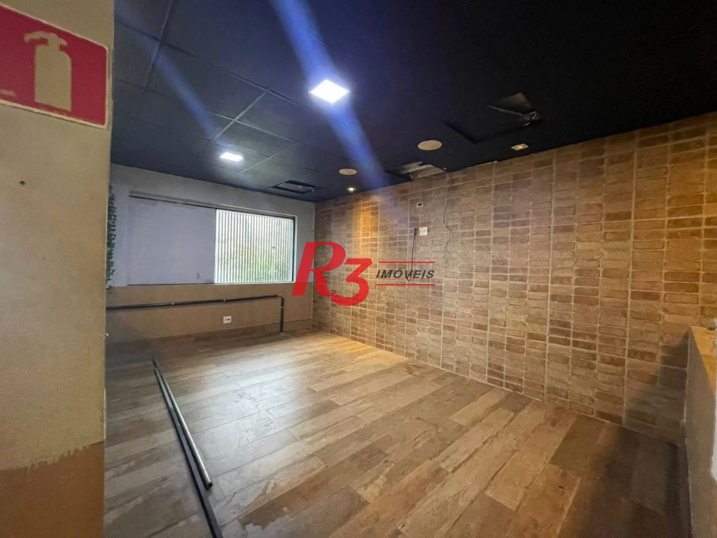 Casa para alugar, 156 m² por R$ 15.000,00/mês - Embaré - Santos/SP